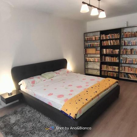 Duck Apartment Бухарест Экстерьер фото