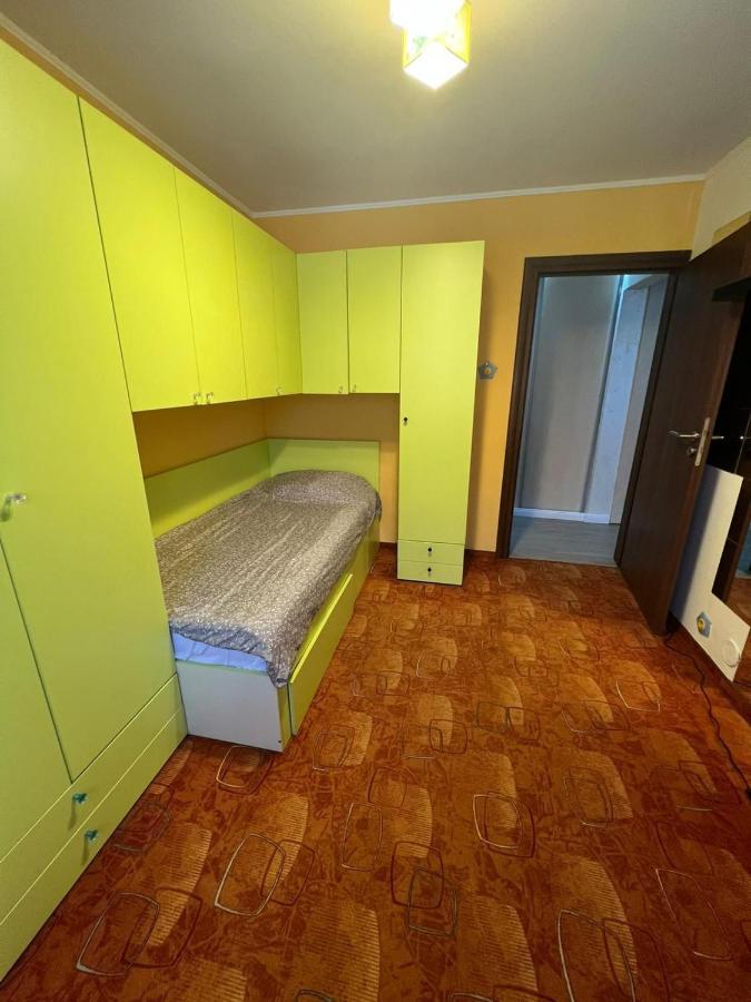 Duck Apartment Бухарест Экстерьер фото
